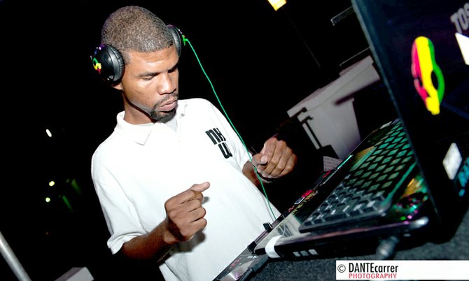 DJ Ampero