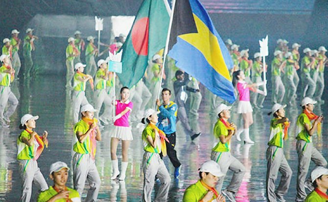 PAUL DE SOUZA, the only Bahamian competing in sailing, was given the honour of carrying the flag during the opening ceremonies on Saturday.
