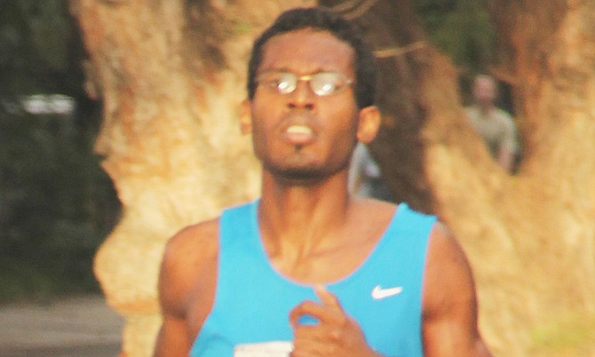 SPENCER DELEVEAUX, overall winner of Bahamas Half Marathon.
Photo by Philip Cumming