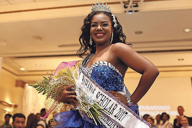 Waynisha Sha’Dea Saunders is the new Miss Teen Bahamas.