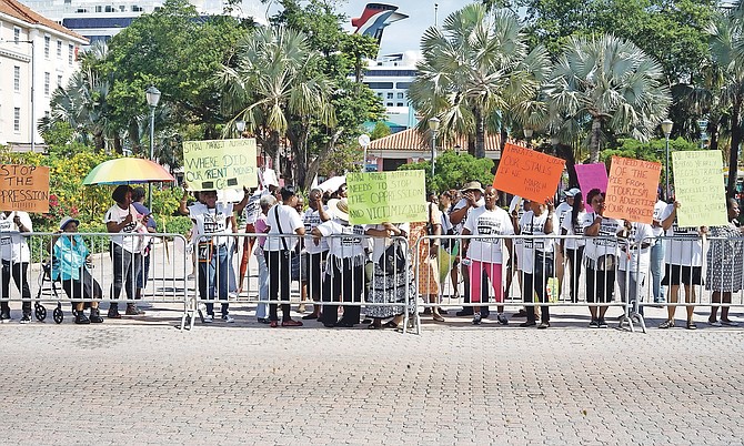 Straw vendors protesting in Rawson Square yesterday. Photo: Terrel W. Carey/Tribune Staff