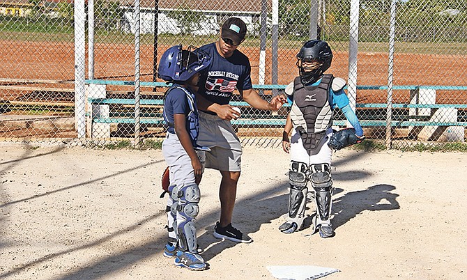 Antoan Richardson coaching youngsters – he is rejoining the San Francisco Giants as a field coordinator.