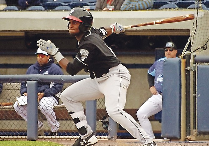 Chavez Young in action for the Dunedin Blue Jays.