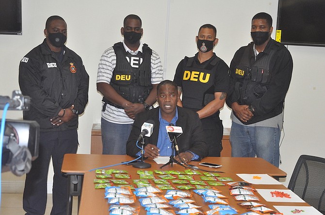 SUPT Michael Thurston and DEU officers in Grand Bahama brief the media about a drug haul.
PHOTOS: Vandyke Hepburn