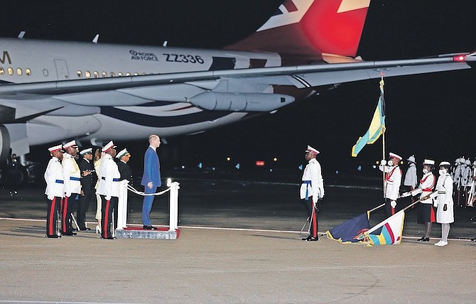 PRINCE William and Kate, the Duke and Duchess of Cambridge, saying farewell on Saturday.
Photos: Racardo Thomas/Tribune Staff