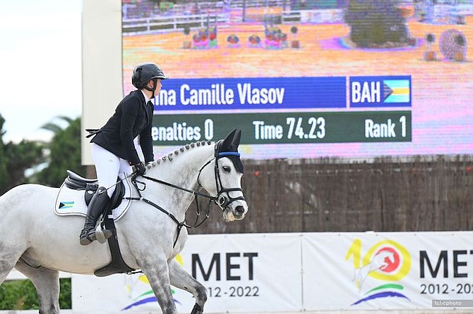 ANNA Camille Vlasov and Gulliver du Saint-Chene beat the clock to capture the 1.40m Grand Prix.