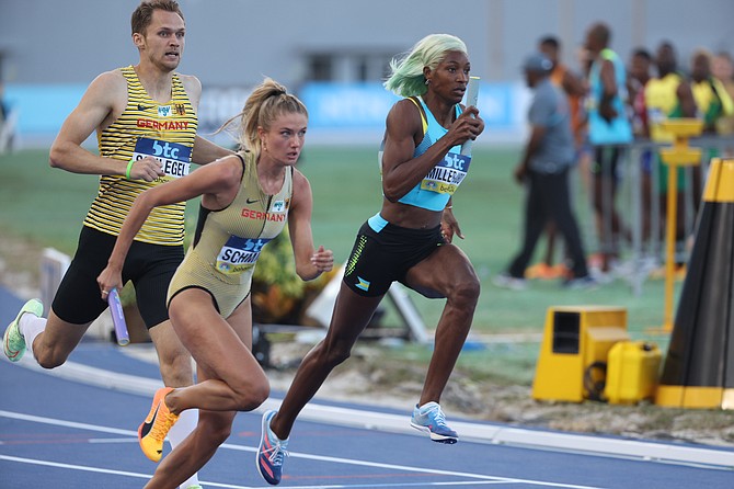 Shaunae Miller-Uibo in action during the mixed relay in the World Relays 2024. Photo: Dante Carrer