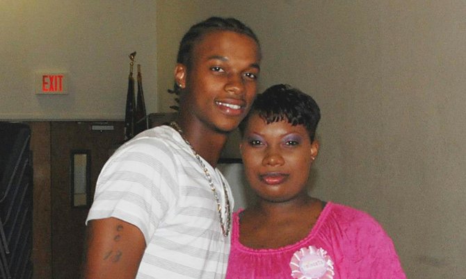 Klarence Butler and his sister Kendowlun Brown before the accident.

