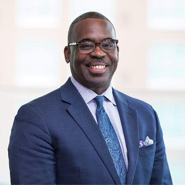 Dr Robert Blaine III