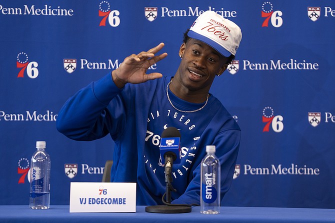 76ers’ Valdez “VJ” Edgecombe Jr takes questions from the media at a press conference at the NBA basketball team’s facility, Friday, June 27, 2025, Camden, N.J. (AP Photo/Chris Szagola)